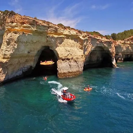 Вилла Villa In Algarve With Pool & Near Golden Beaches